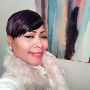 Meet your Posher, Denetta